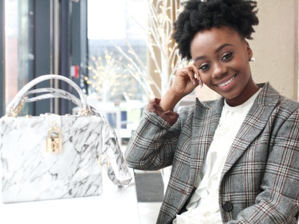 Visa To Provide Its Tap To Phone Technology To 50 Black-Owned Small Businesses In D.C. Visa To Provide Its Tap To Phone Technology To 50 Black-Owned Small Businesses In D.C.