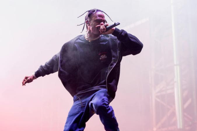 Travis Scott Fans Boast About Using 'Bots' To Snag More Than 50,000 Raffle Tickets For Sold Out Sneaker Travis Scott Fans Boast About Using 'Bots' To Snag More Than 50,000 Raffle Tickets For Sold Out Sneaker