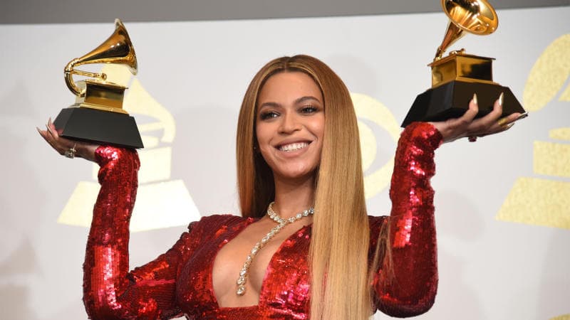 Invest Like Beyoncé: Inside Some Of The 'Recession-Proof' Moves That Mrs. Knowles-Carter Has Made Outside Of Music Invest Like Beyoncé: Inside Some Of The 'Recession-Proof' Moves That Mrs. Knowles-Carter Has Made Outside Of Music