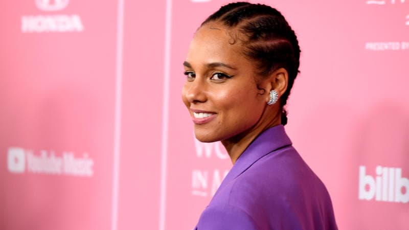 Alicia Keys Announces Her First-Ever Graphic Novel, A Story About A 14-Year-Old Black Female Superhero Alicia Keys Announces Her First-Ever Graphic Novel, A Story About A 14-Year-Old Black Female Superhero