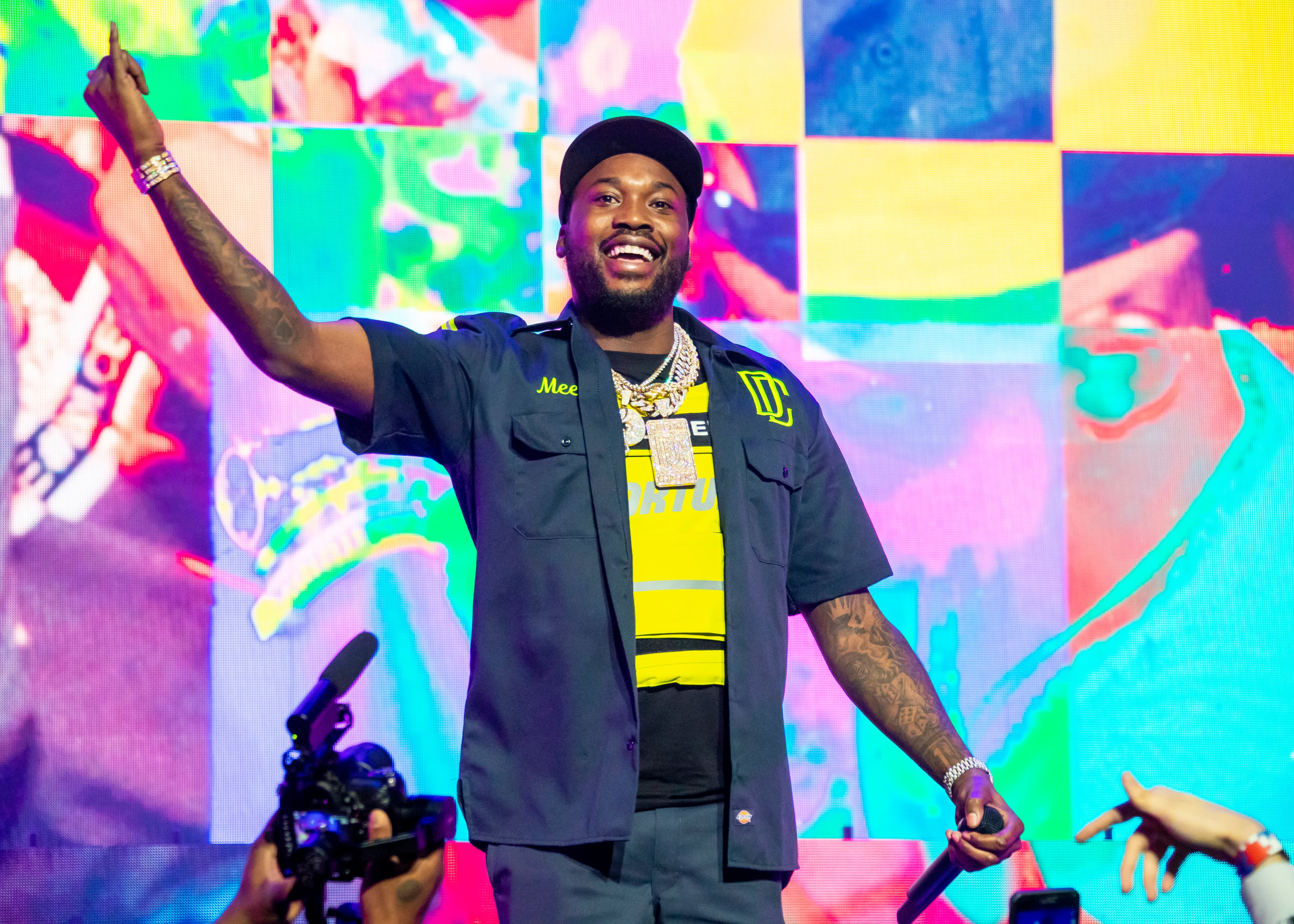 Meek Mill Vows To Make $10M On All His Future Albums After Revealing He Made 13 Percent Of Earnings From 'Expensive Pain' Meek Mill Vows To Make $10M On All His Future Albums After Revealing He Made 13 Percent Of Earnings From 'Expensive Pain'