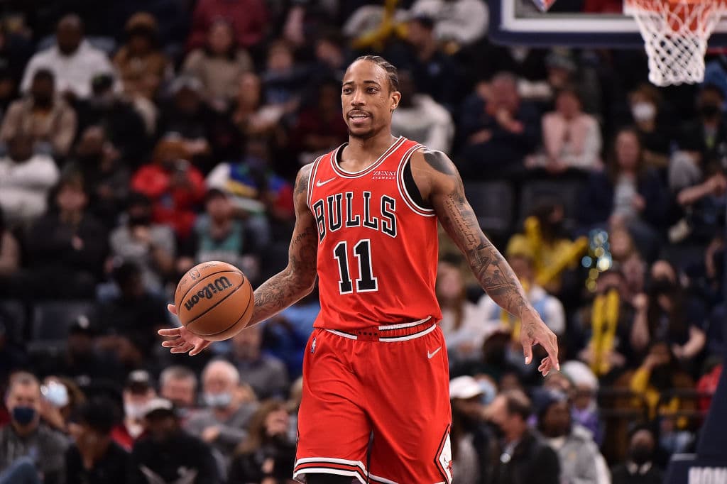 NBA Star DeMar DeRozan Signs New Deal With Nike To Reportedly Become The Face Of Kobe Bryant's Sneaker Line NBA Star DeMar DeRozan Signs New Deal With Nike To Reportedly Become The Face Of Kobe Bryant's Sneaker Line