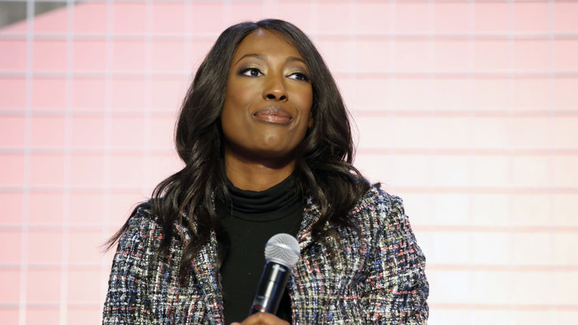 Founder Aisha Bowe Went From Failing Community College Courses To Securing A $947M Government Contract For Her Company STEMBoard Founder Aisha Bowe Went From Failing Community College Courses To Securing A $947M Government Contract For Her Company STEMBoard