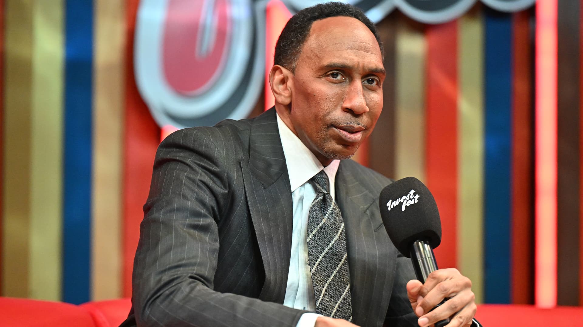 Stephen A. Smith Addresses Rumors That He Is Seeking A $100M ESPN Deal — 'I'm Fully Aware Of What I'm Worth' Stephen A. Smith Addresses Rumors That He Is Seeking A $100M ESPN Deal — 'I'm Fully Aware Of What I'm Worth'