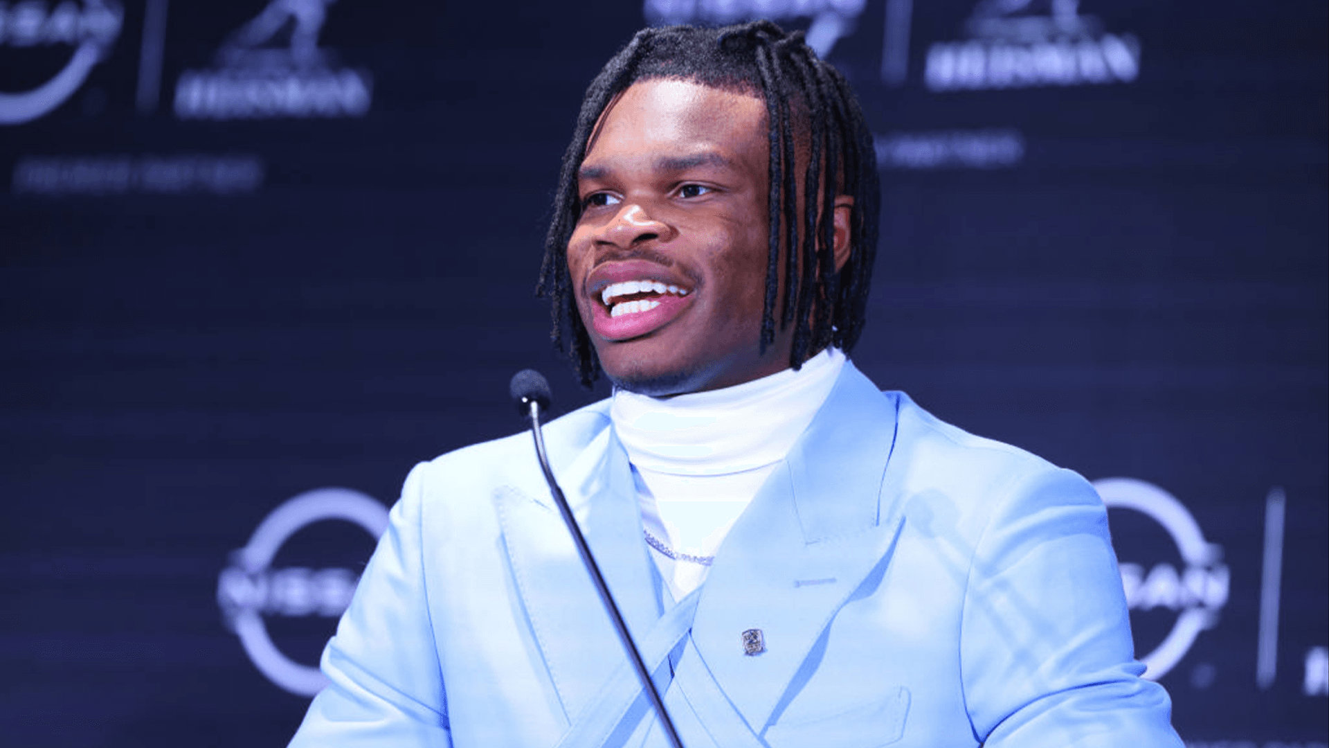 Travis Hunter Reportedly Signs With Lil Wayne's Sports Agency Travis Hunter Reportedly Signs With Lil Wayne's Sports Agency