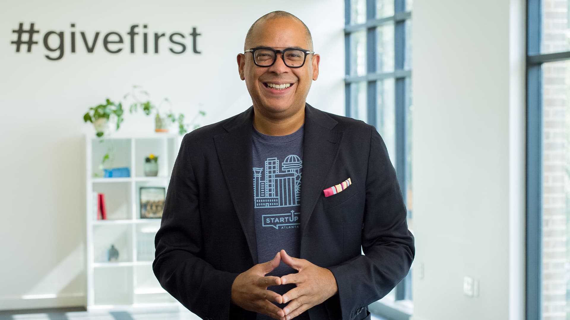 James Oliver Received A $25K Grant From Techstars Co-founder Brad Feld To Fund Therapy Sessions For Founders Struggling With Their Mental Health James Oliver Received A $25K Grant From Techstars Co-founder Brad Feld To Fund Therapy Sessions For Founders Struggling With Their Mental Health