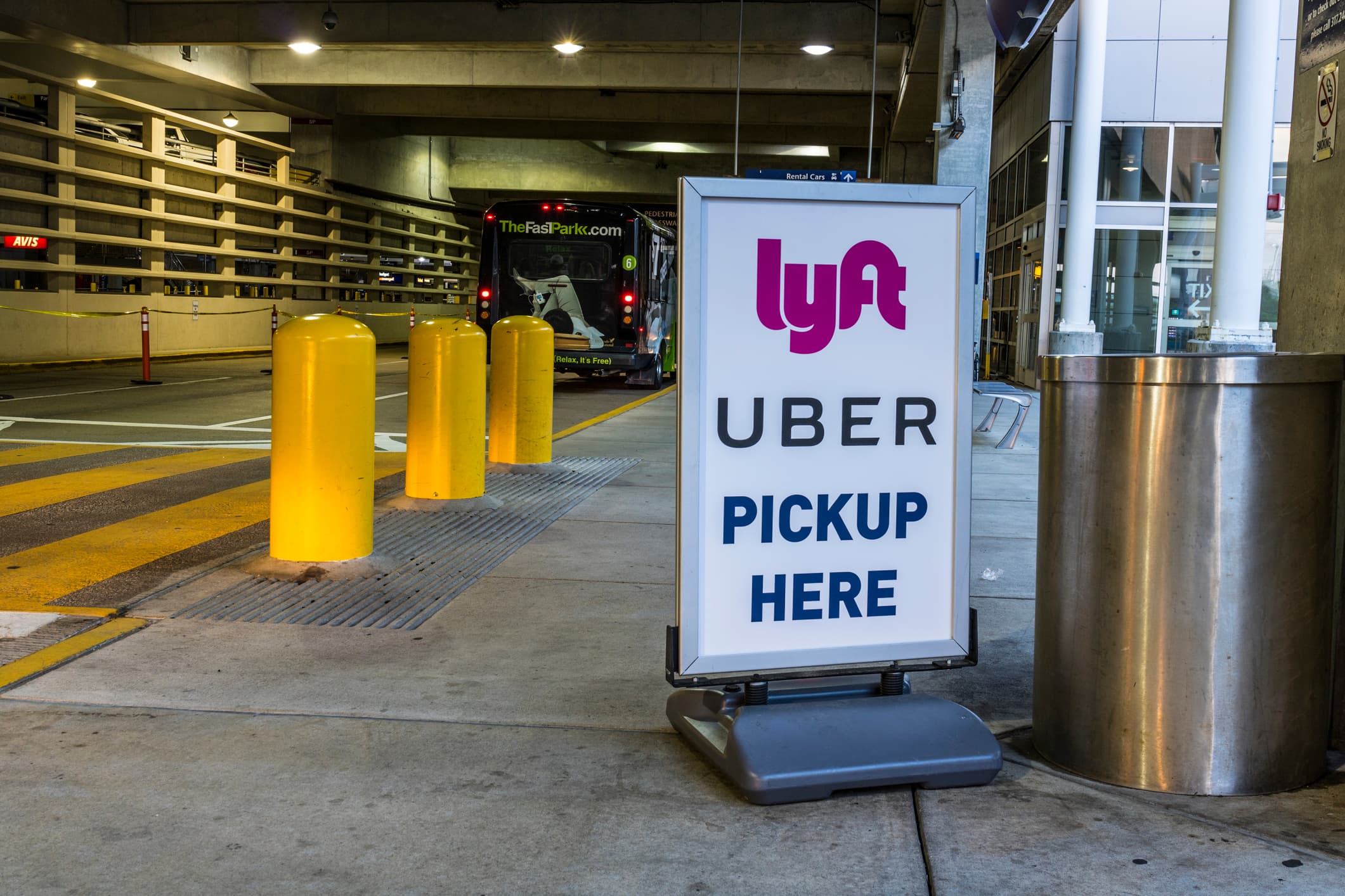Uber And Lyft Face Lawsuit From Male Drivers Claiming Women-Only Ride Options Are Discriminatory And Limit Their Earnings