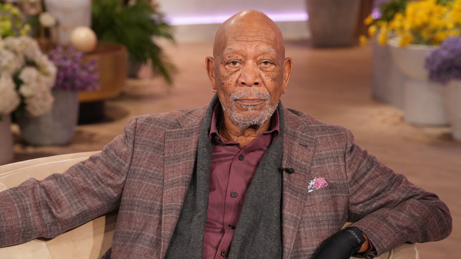 Morgan Freeman Is Taking Legal Action Over AI Use Of His Voice Without His Consent — ‘You’re Robbing Me’ Morgan Freeman Is Taking Legal Action Over AI Use Of His Voice Without His Consent — ‘You’re Robbing Me’