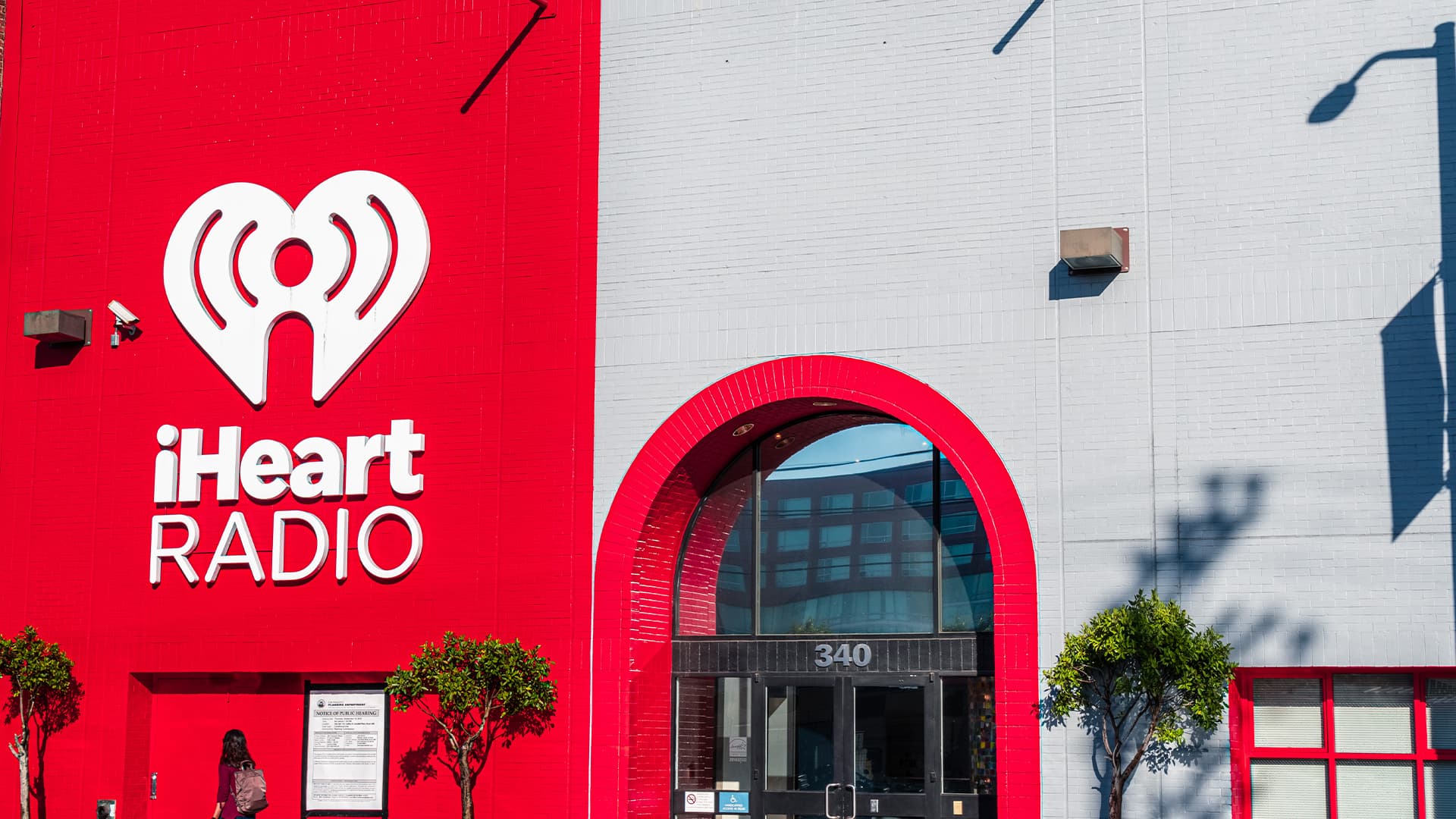 iHeartRadio Will Not 'Play AI Music That Features Synthetic Vocalists' And Launches 'Guaranteed Human' Program iHeartRadio Will Not 'Play AI Music That Features Synthetic Vocalists' And Launches 'Guaranteed Human' Program