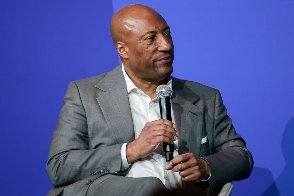 Byron Allen’s Allen Media Group To Sell 10 TV Stations To Gray Media In A $171M Deal Byron Allen’s Allen Media Group To Sell 10 TV Stations To Gray Media In A $171M Deal